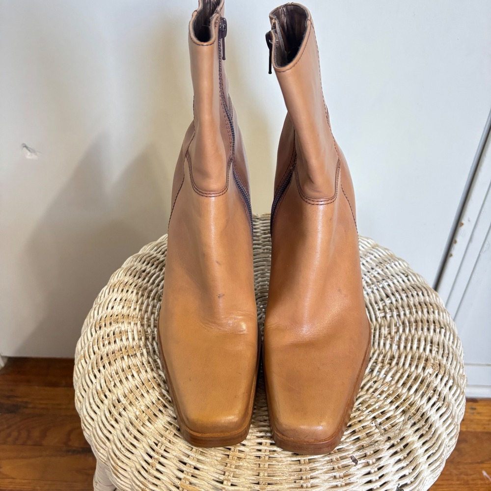 Vintage Candies Tan Leather Square Toe Block Heel Boots 90s Y2K Made in Brazil 8 - Picture 2 of 8